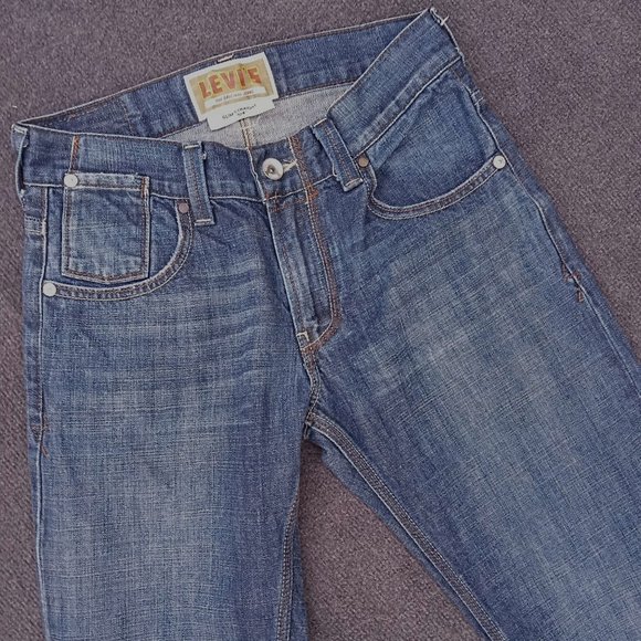 Levi's Floral Flare Leg Denim Jeans - Picture 2 of 7